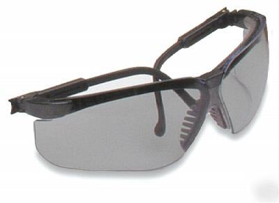 New 7 brand uvex genesis black safety glasses S3212X 