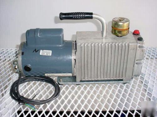 Robinair 3/5 cfm vacuum pump,for hvac,ovens,machinery 