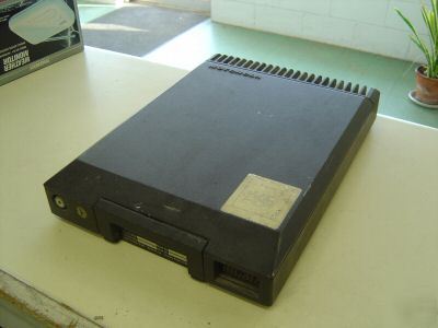 800 mcs motorola syntor chassis (no accessorys)