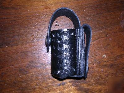 Leather mini mace holder that has been basket weaved