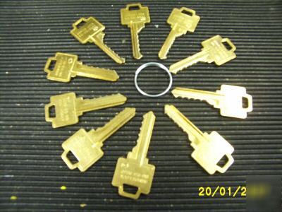 Locksmith space & depth keys weiser lock WR5 & WR3 lot
