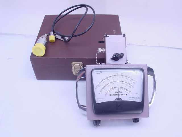 Simco ss-1 200 kv electrostatic locator w/ case