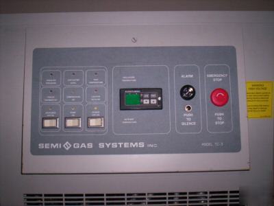 Semi gas systems chiller accu-chiller