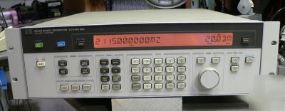 Hp 8642B synthesized signal generator .01 - 2100 mhz