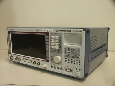 Tektronix CMD80 communicationtestset, 894MHZ. and 1990.