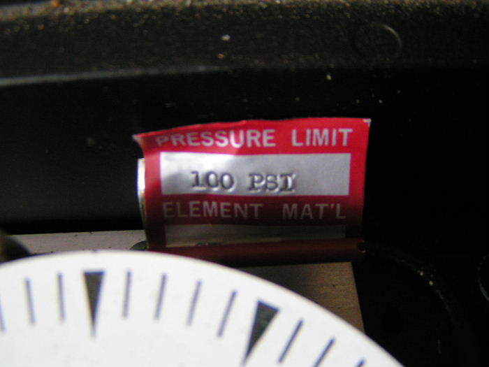 Ametek 40 0-100 psig pressure gauge switch weather box