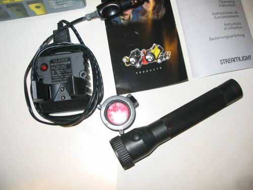Police issue streamlight stinger flashlight w/ charger 