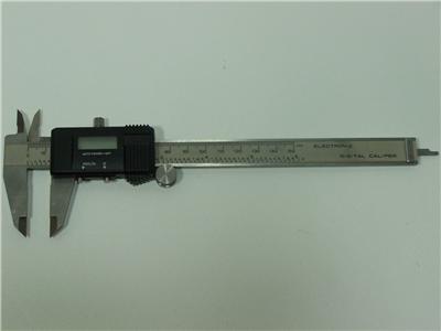 Electronic digital caliper, no name 0-150MM (mm/im) 