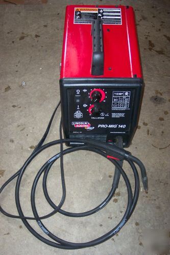 Lincoln electric pro mig 140 welder autodark helmet 