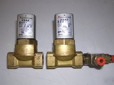2 used smc direct air operated, 2 port valves, VXA22
