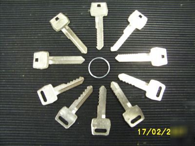 Locksmith space & depth keys ford 10-cut & 5-pin lot