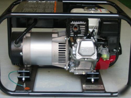 Mi-t-m generator 3000 watts honda engine portable
