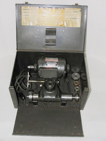 Dumore 1/2 hp interchangeable spindle toolpost grinder