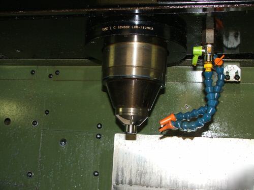 Makino 5 or 3 axis hyper 5 cnc vertical machining ctrs