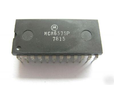 New MCM6575P 6575 motorola d/c 7815 ic 