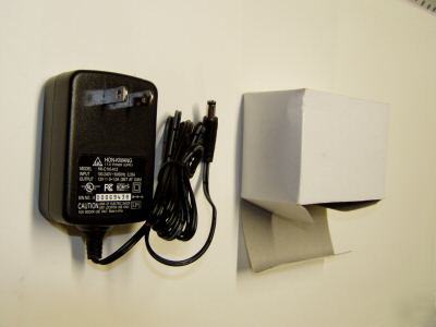 New 120 vac to 12VDC 800 ma ac to dc mini 12V adapter 