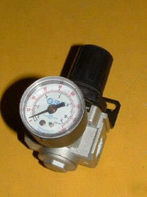 Smc NAR2500 air pressure pneumatic regulator 3/8