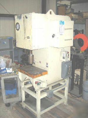 8 ton dake hydraulic c frame stamping punch press