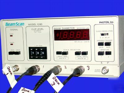 Tektronix 400MHZ 2465B oscilloscope w/ photon beam scan