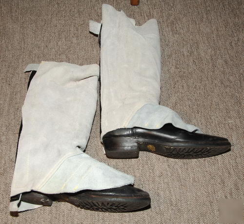 Leather/velcro boot protectors overboot leggings large