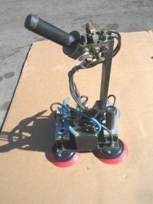 Chris duderstadt MLD100 vacuum suction grab handler