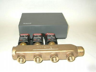 3 zone hydronic control system with manifold