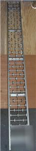 Aluminum roller conveyor