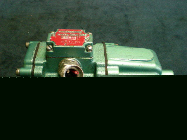 Numatics pressure valve 4JLSAD3