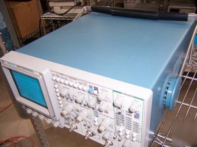 Tektronix 2252 4 ch. o'scope, programmable, hardcopy