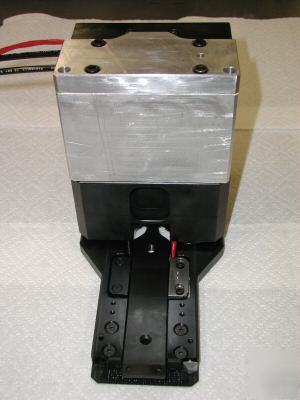  universal finn-power turret press clamp 