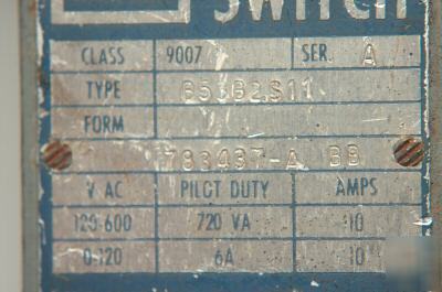 Square d heavy duty limit switches (3 different types)