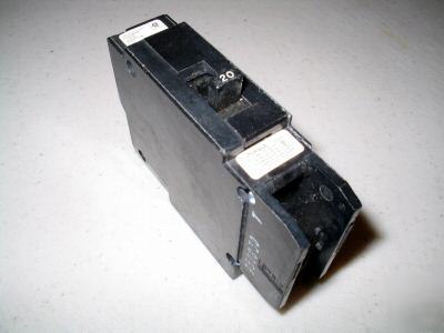 Cutler hammer GHB1020 20A 1P circuit breaker ghb 