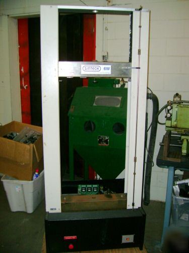 Sintech 6W 6000LB computerized material tensile tester