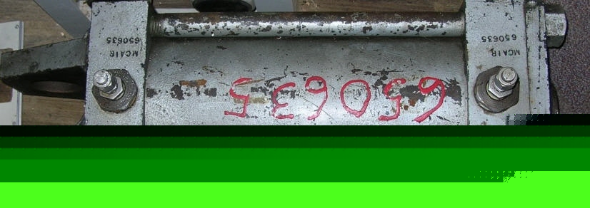 Hydrulic cylinder 8 x 12 120,000 + inch pounds