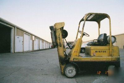 Hyster forklift 5,000 lbs side shift tilt pnuematic lp