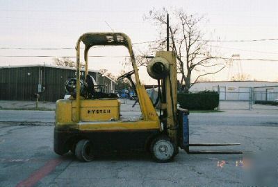 Hyster forklift 5,000 lbs side shift tilt pnuematic lp