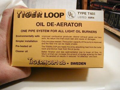 Tiger loop, oil de-aerator