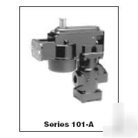 Mcdonnell miller 101A-24 24 volt automatic water feeder