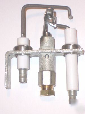 New honeywell primary aerated pilot burner Q179 c 1009