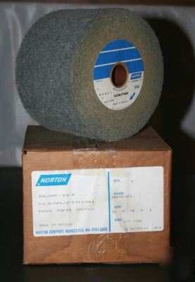 New norton bear tex clean /finish convolute wheel 