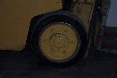 Yale 3000 lb forklift -156