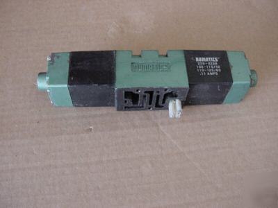 Numatics pneumatic valve 228-829B