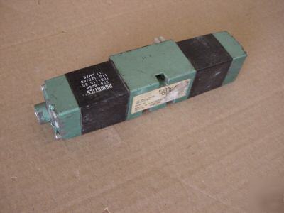 Numatics pneumatic valve 228-829B