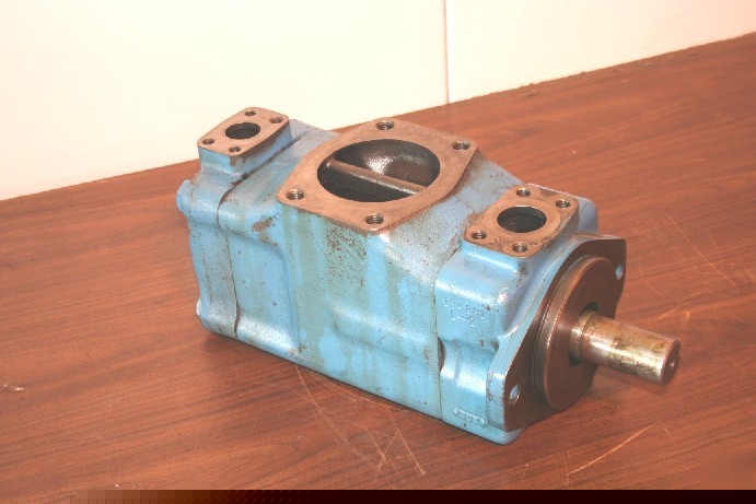 Vickers vane pump benchmark 4535V60A38 86CC22LH 6207 wh