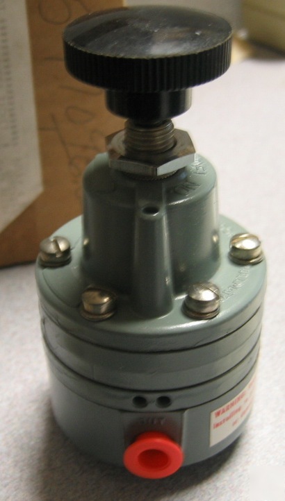 Siemens moore 41-30 york pressure regulator 