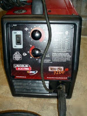 Lincoln electric 10972 weld pak 3200HD wire feed welder