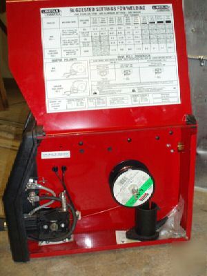 Lincoln electric 10972 weld pak 3200HD wire feed welder