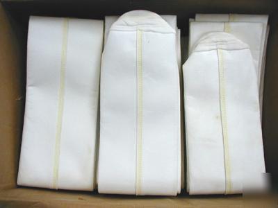 Baghouse dust collector filter bags snap band design