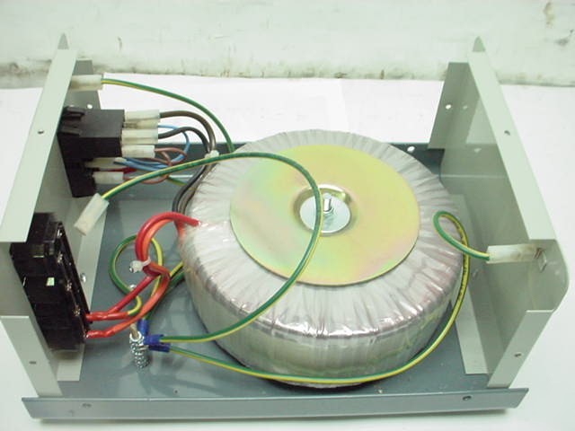 Powertronix isolation transformer 240 volt ac 500VA out