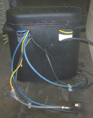 Safety kleen skimmer coolant management system